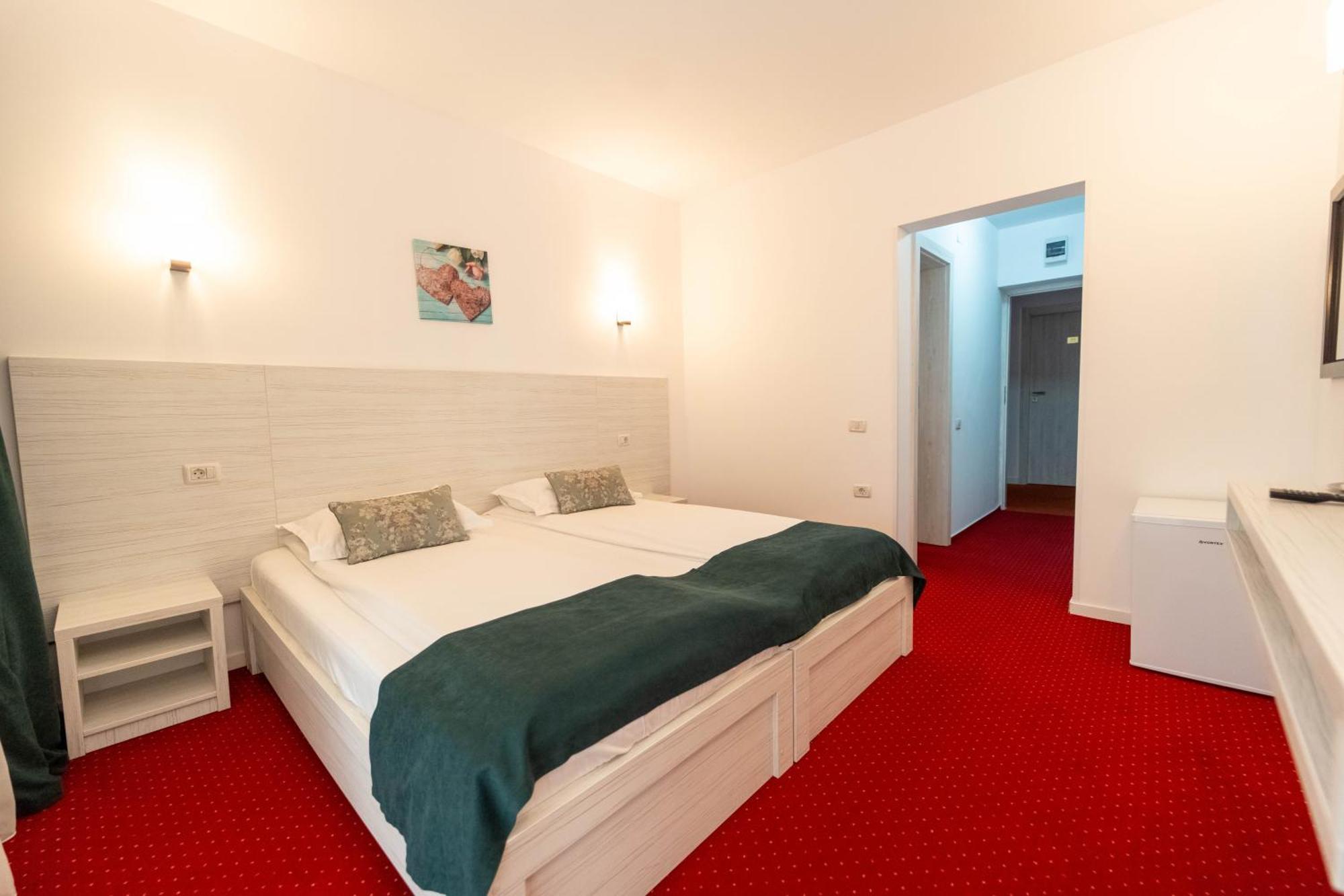 Hotel Cirus Predeal Eksteriør billede