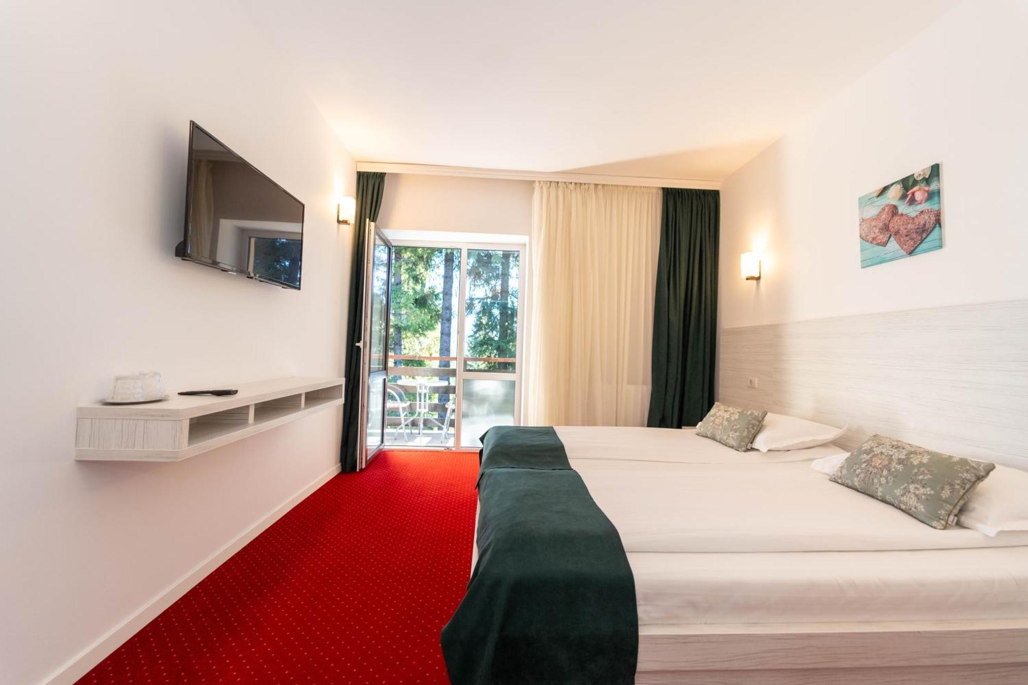 Hotel Cirus Predeal Eksteriør billede
