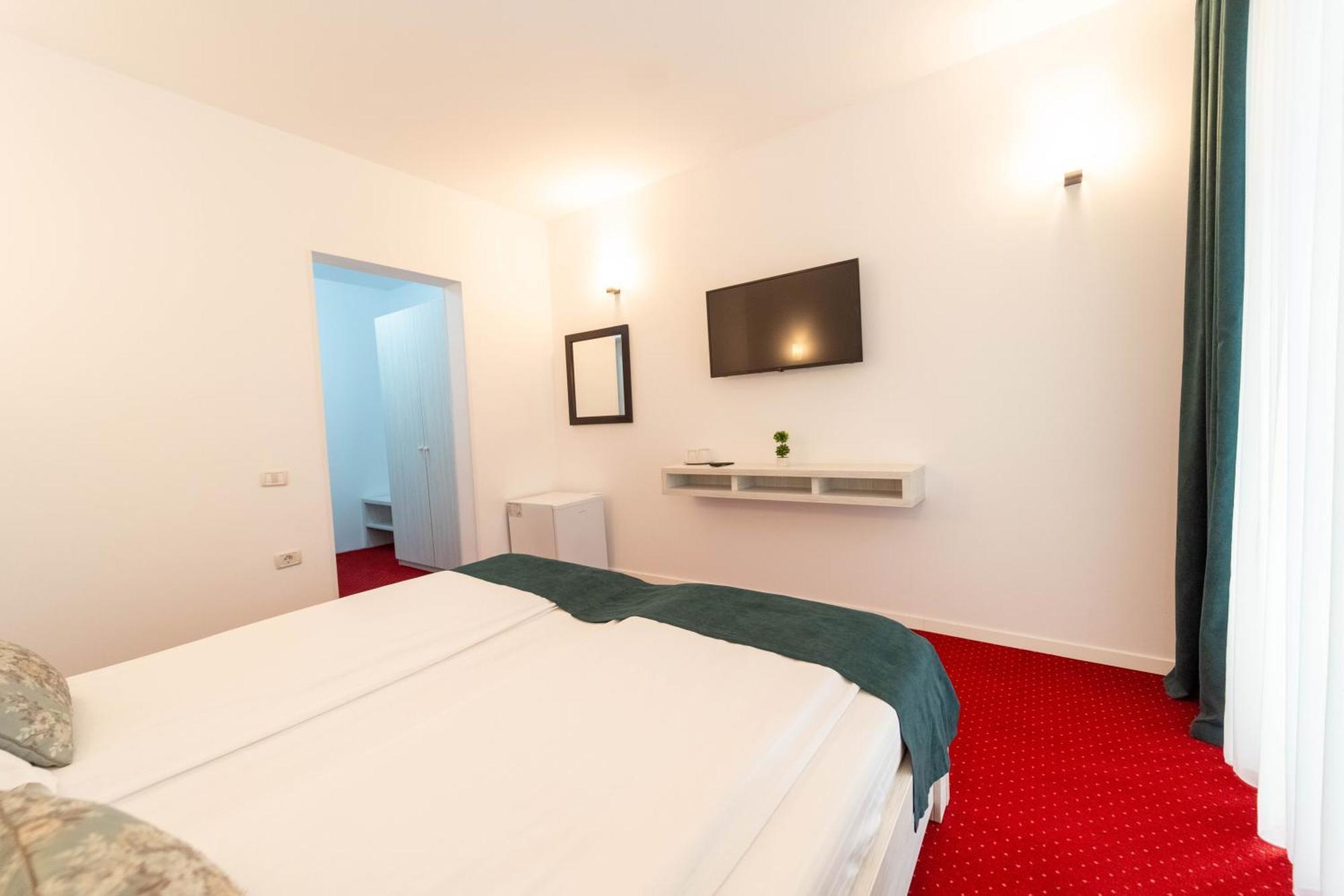 Hotel Cirus Predeal Eksteriør billede
